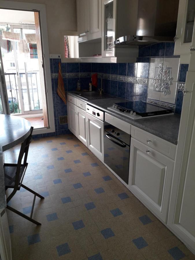 Chambre B2 Dans Un Appartement En Colocation مارسيليا المظهر الخارجي الصورة